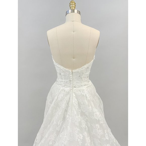 US Bridal Size 4 (EU size 8) - Floral Lace Embroidered Strapless A-line Dress - Picture 5 of 5